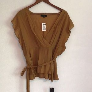Talent Blouse Yellow size 2x. NWT.